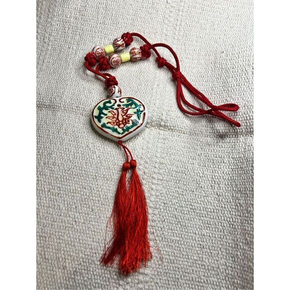 Oriental Ceramic Glass Beaded Necklace - Picture 6 of 6